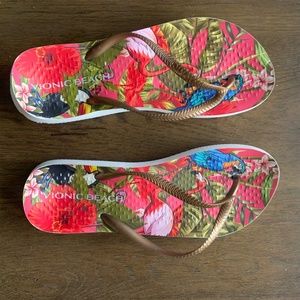 Vionic Beach Noose Flip Flop size 9-9.5.